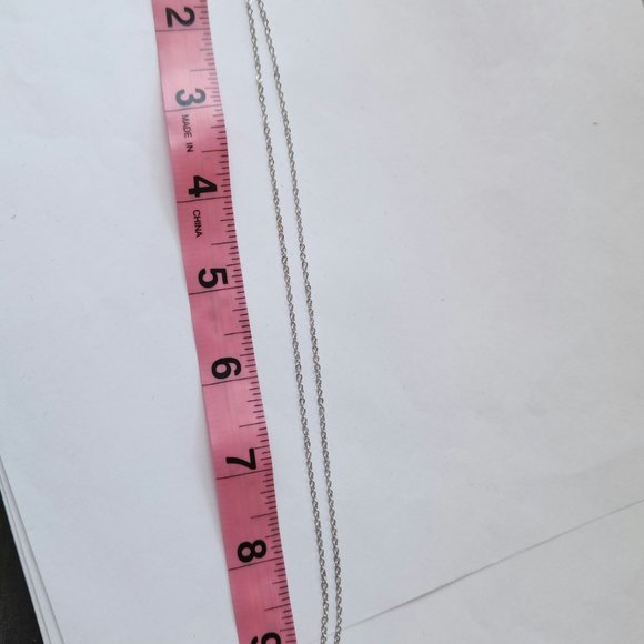 NWT  Blue crystal silver heart pendant necklace, adjustable 18" to 20". - Picture 5 of 7